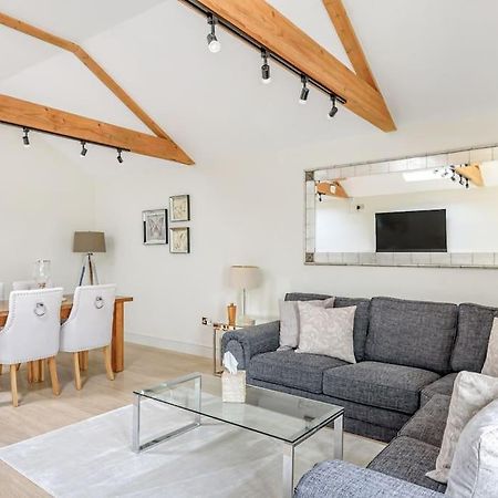 The Cowshed Apartment Farmborough Bagian luar foto
